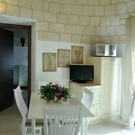 Trullo Delle Querce Private Pool Villa *